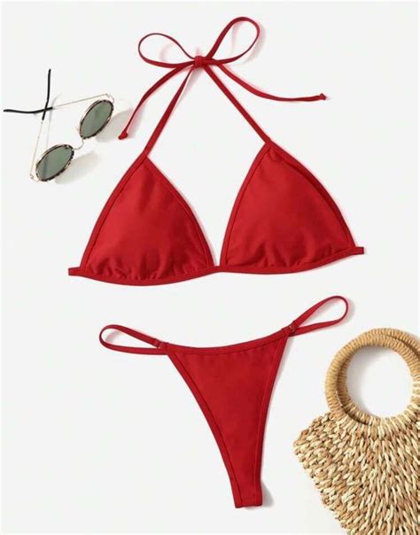 Roter string bikini